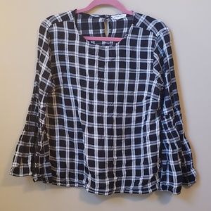 Beachlunchlounge plaid bell sleeve top